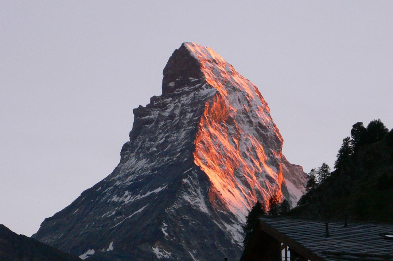 Gornergrat Dorf Hotel Zermatt Exterior photo